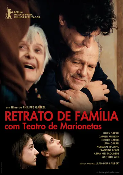 Capa Retrato de Família com Teatro de Marionetas