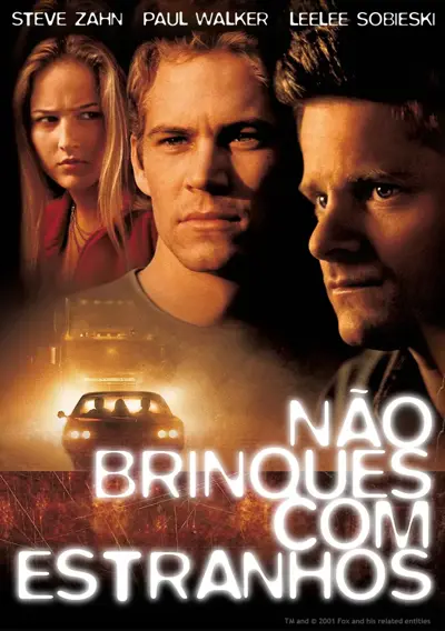 Capa Não Brinques com Estranhos